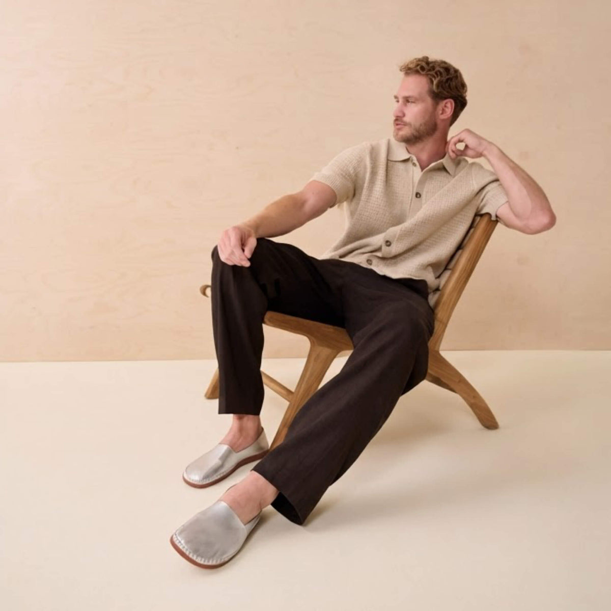 BAER OMN6 gallery 1240100_men-slipper-charlie-in-silver_l.jpg